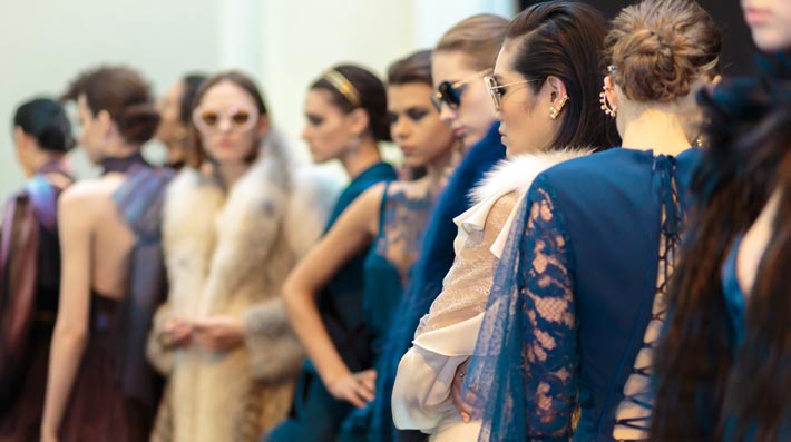 ELIE SAAB RTW AW 2017 18 BACKSTAGE 181